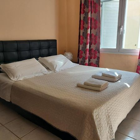 Menecrates Corfu Town Apartment Εξωτερικό φωτογραφία